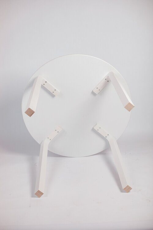Стол обеденный MOON, деревянный в цвете Белый
